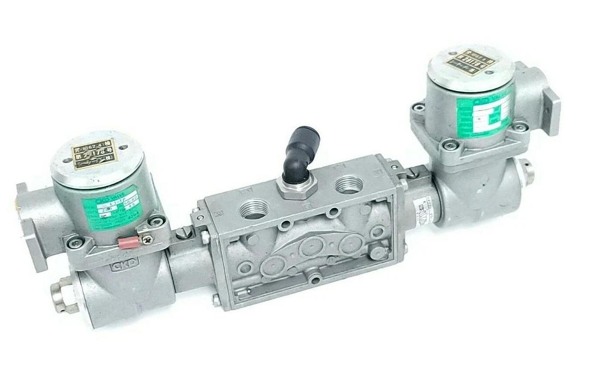 Used CKD 4F320E-10-TP SOLENOID VALVE 4F320E10TP VOLTS: AC200V