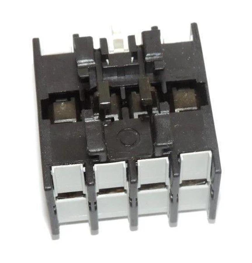 Used KLOCKNER MOELLER 04-DIL MINIATURE CONTACTOR 04DIL