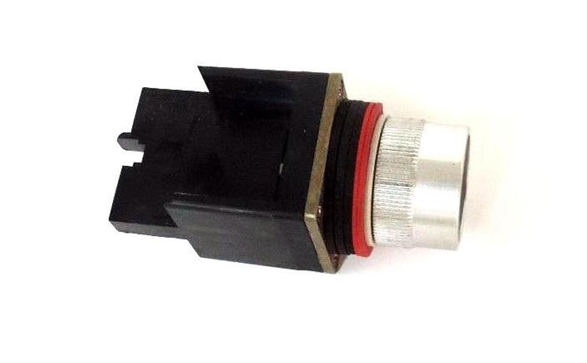 Used NEW ALLEN BRADLEY 800MR-A2 FLUSH HEAD PUSHBUTTON SER. A, 800MRA2