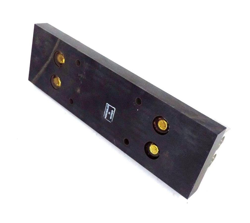 NIB FERRAZ SHAWMUT 24061R FUSE BLOCK 400A, 250V