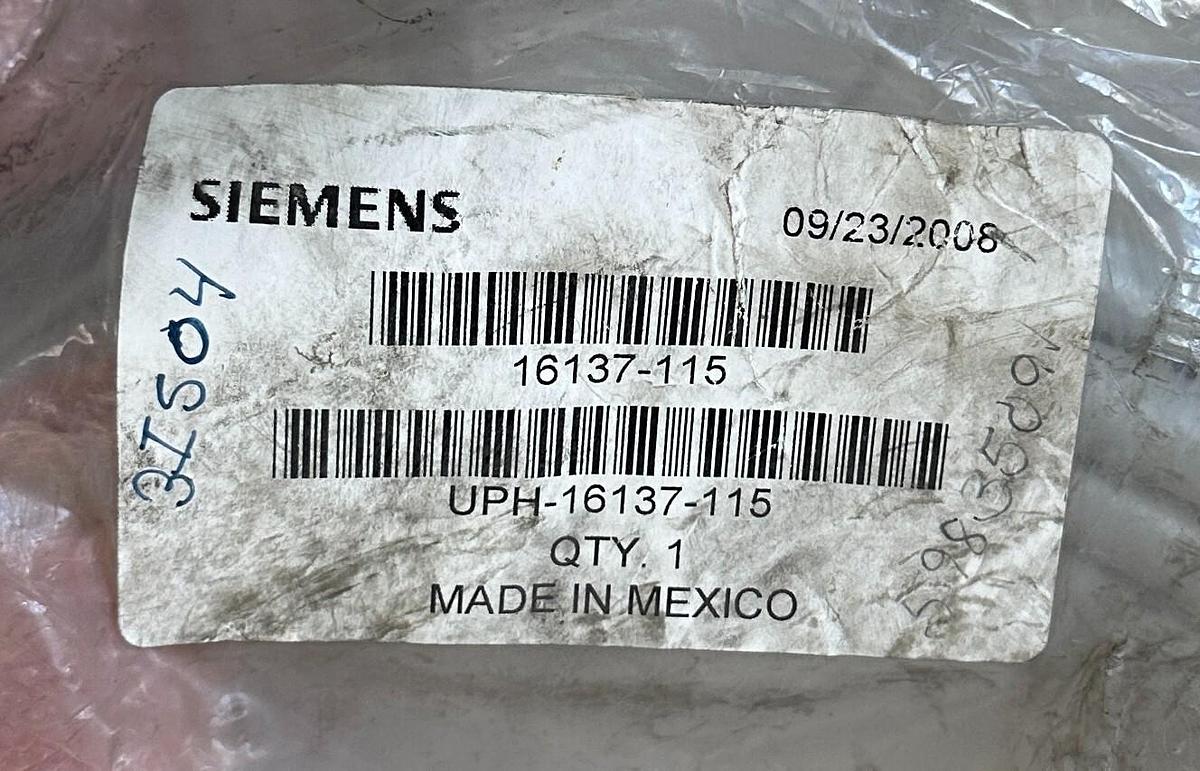 Used SIEMENS MOORE 16137-115 / 16137115 INTERCONNECT COMMUNICATION CABLE 8M NSMP