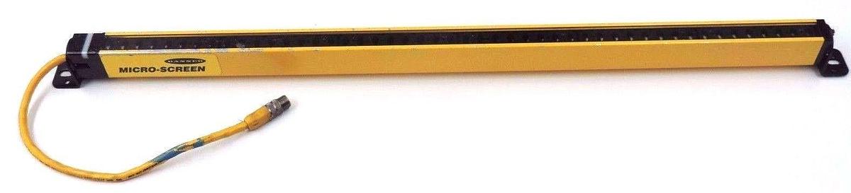 Used BANNER USE2424YP2 MICRO-SCREEN LIGHT CURTAIN 24INCH EMITTER YELLOW