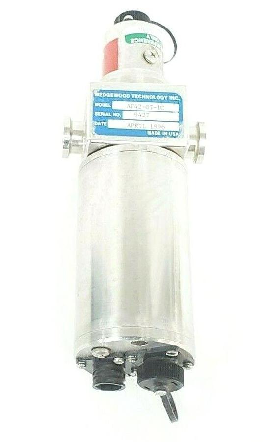 Used WEDGEWOOD TECHNOLOGY INC. AF42-07-TC OPTICAL SENSOR 4/4/8 PIN MALE CONNECTORS