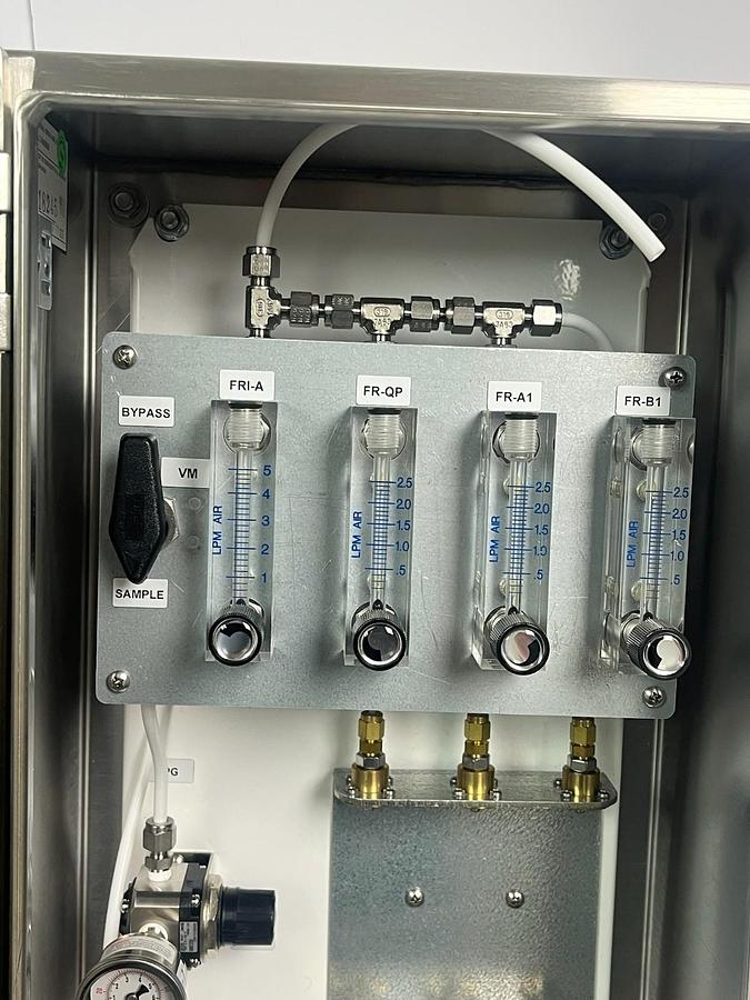Used Envea DAAMS 3-Tube Gas Sampling System | SMC Regulator & Dwyer Gauge | NSNP