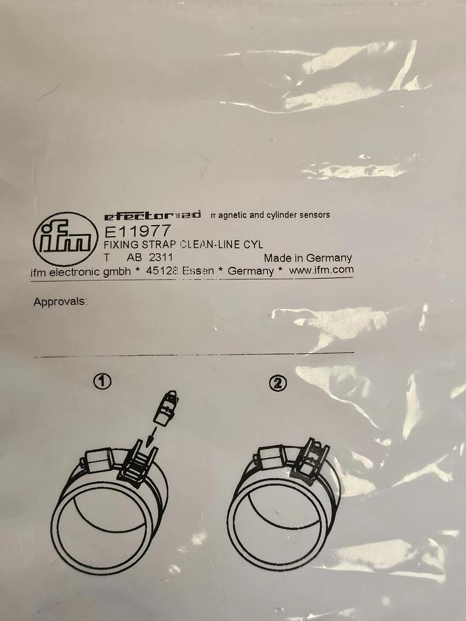Used LOT OF 4 NEW IFM EFECTOR FIXING STRAP CLEAN-LINE CYL E11977 NSFP
