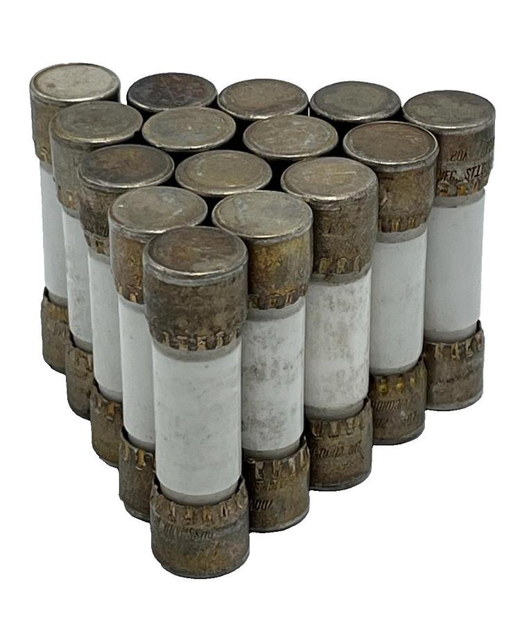 Lot of 15 Bussmann FWH-20 High Speed Fuses 20A 500V/700V AC/DC