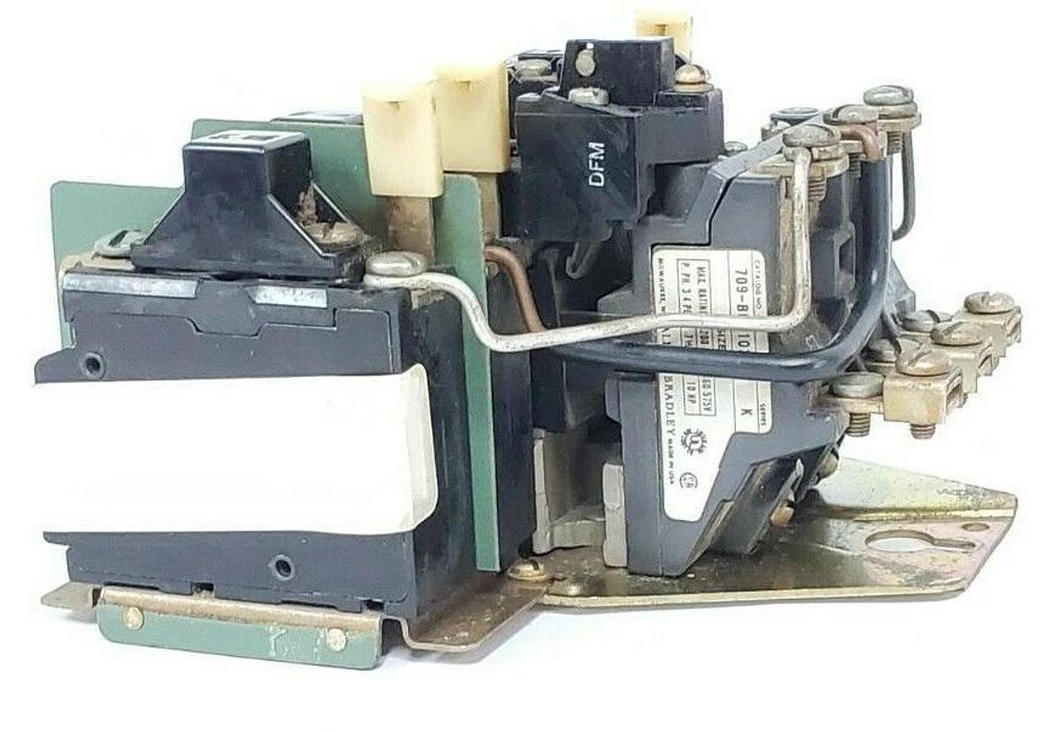 Used ALLEN BRADLEY 709-BOD103 SER. K SIZE 1 STARTER W/ (3) W46 ELEMENTS, 1494-F1