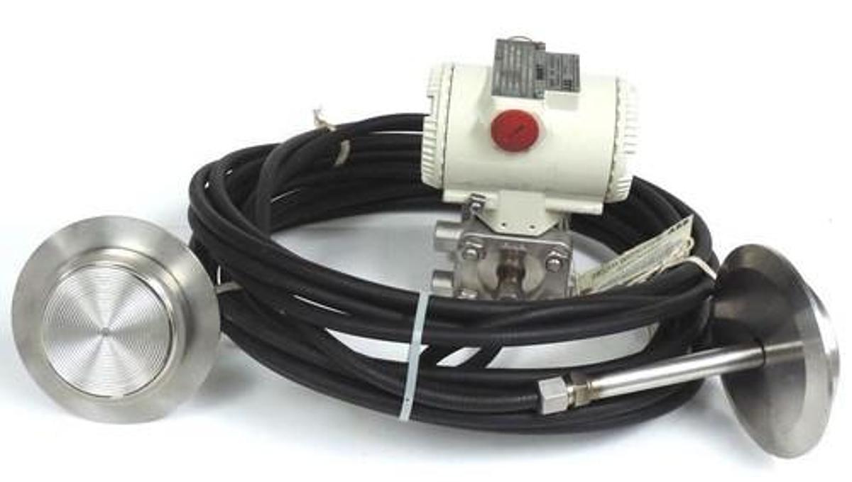 Used NEW ABB HART 600T EN SERIES PRESSURE TRANSMITTER W/ TRANSDUCER & 2 SENSORS