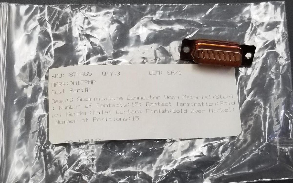 Used NEW SPC DA-15P-MP 15P D-SUB CONNECTOR DA15PMP