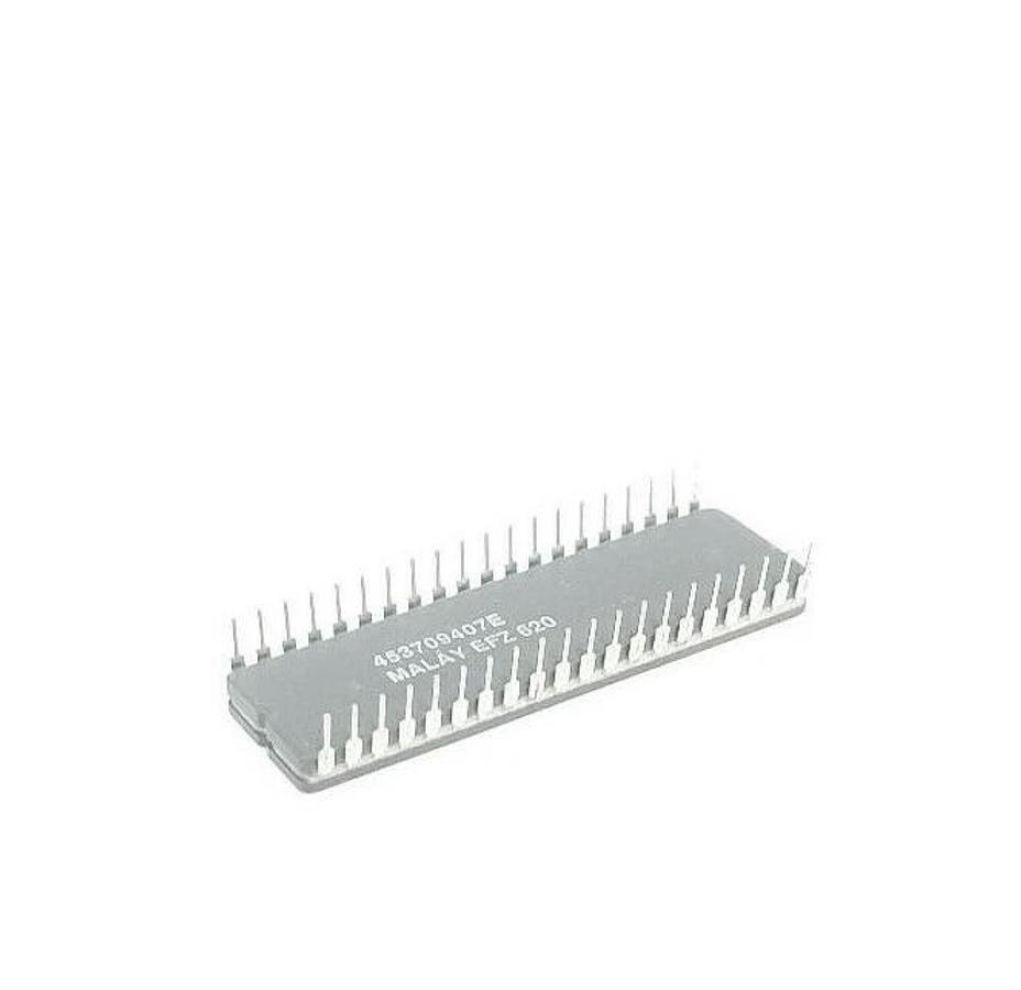LOT OF 7 NEW INTEL D8032AH MICROCOMPUTER IC L6201386 8-BIT HMOS CDIP40