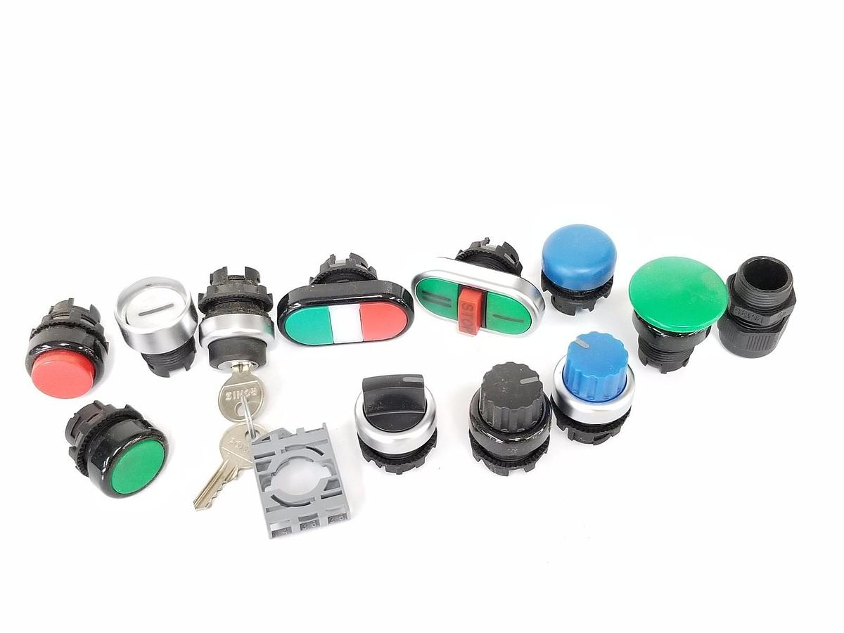 Used LOT OF 13 PIECE PUSHBUTTON AND SELECTOR SWITCH HARDWARE