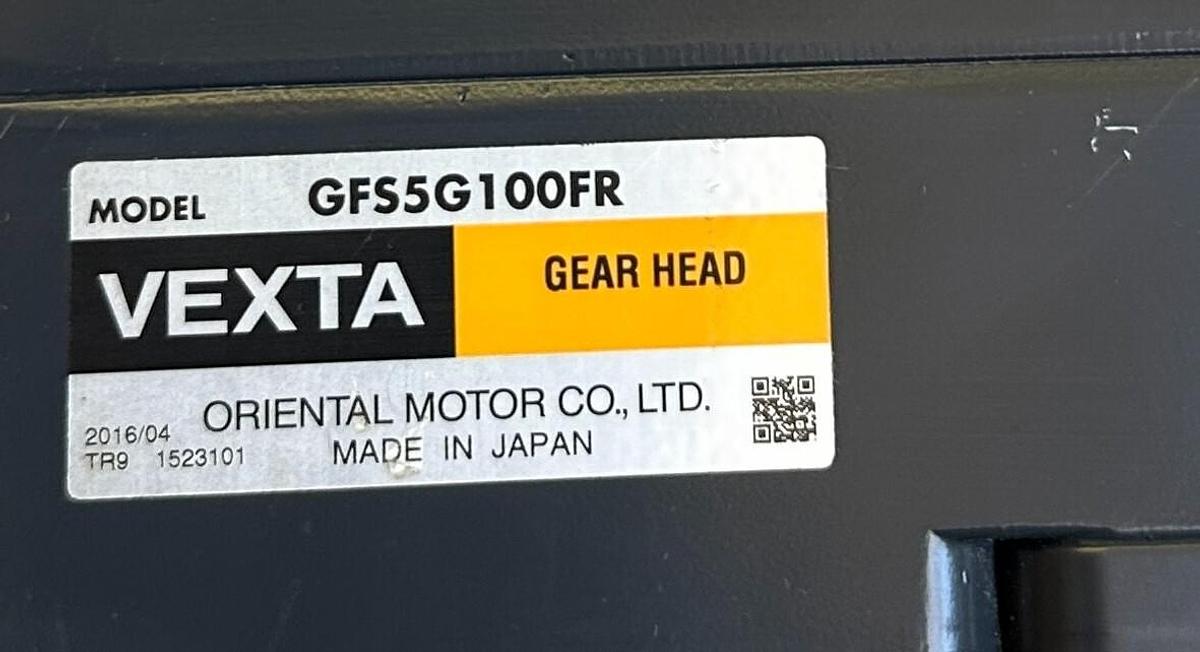 Used ORIENTAL MOTOR VEXTA BXM5120-GFS / GFS5G100FR BRUSHLESS DC MOTOR W/ GEAR HEAD
