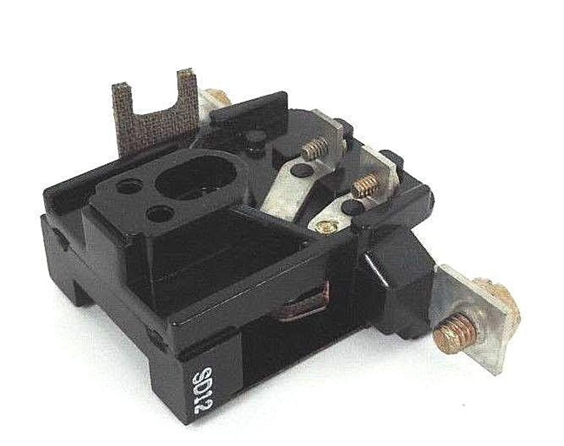 LOT OF 5 NIB ALLEN BRADLEY X-37886 L.H. OVERLOAD RELAYS SIZE 2 MAGNETIC STARTER