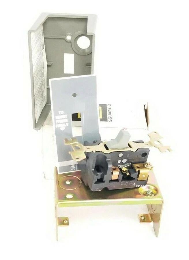 Used NIB SQUARE D 2510-FG1 SER. A, FHP MANUAL STARTER TYPE 1 ENCLOSURE