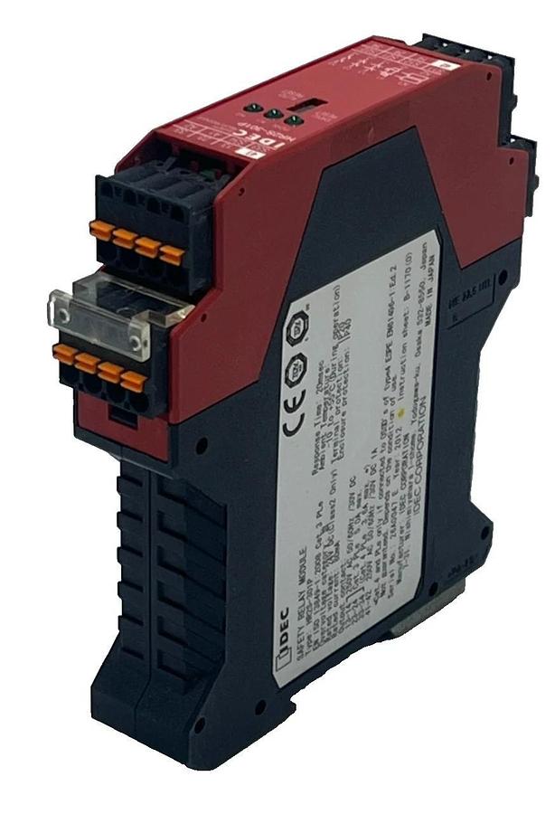 Used IDEC HR2S-301P Safety Relay Module 24VDC Dual Channel 3 N.O. Safety Outputs HR2S
