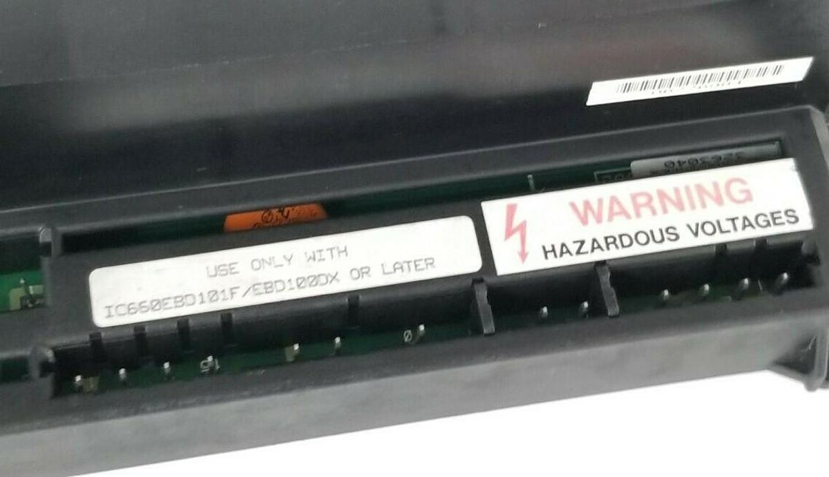 Used GE FANUC IC660TSD100K GENIUS LOW LEAKAGE TERM. ASM. IC660TSD100