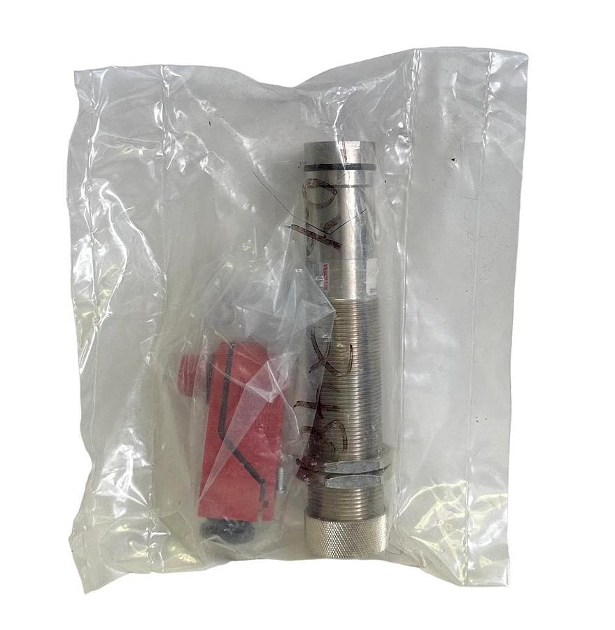 Used NEW VISOLUX GLV30-1182-MS / GLV301182MS SENSOR 10-30VDC 500mA W/ CONNECTOR