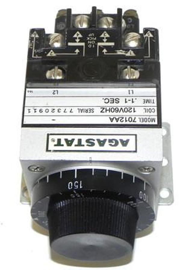Used AGASTAT 7012AA TIME DELAY RELAY ON-DELAY DPDT 120VAC 0.1-1SECOND