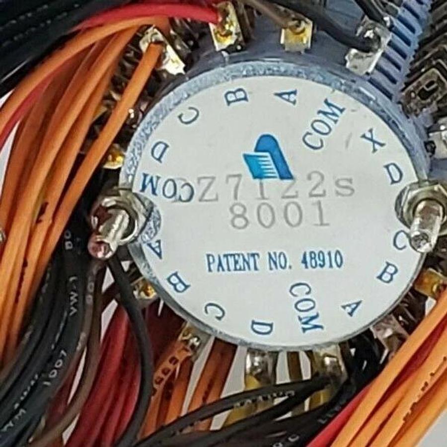 Used UNKNOWN MANUFACTURER DZ7122S 8001 CONTROL SWITCH, 4POS, PAT NO. 48910