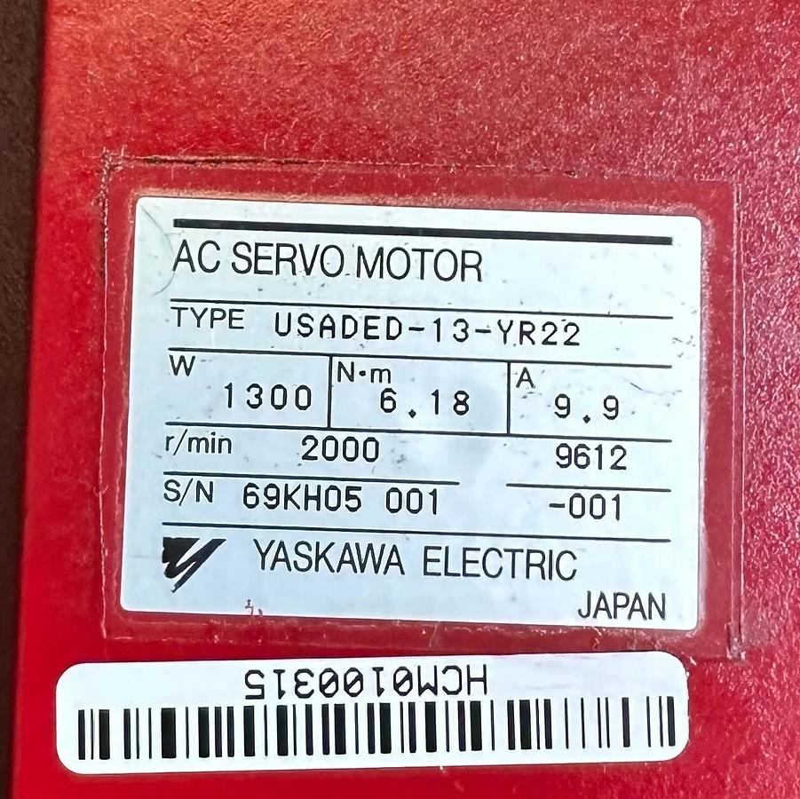 Used YASKAWA ELECTRIC USADED-13-YR22 / USADED13YR22 AC SERVO MOTOR 1300W 6.18Nm 9.9A