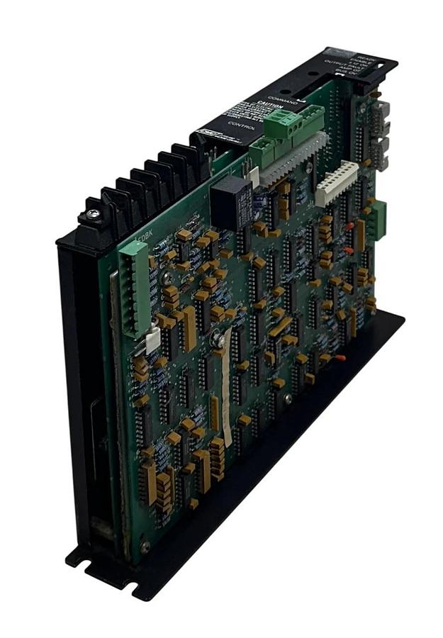 Used CLEVELAND MOTION CONTROLS CMC BLA2412-300TP-200 Servo Drive Controller USNP