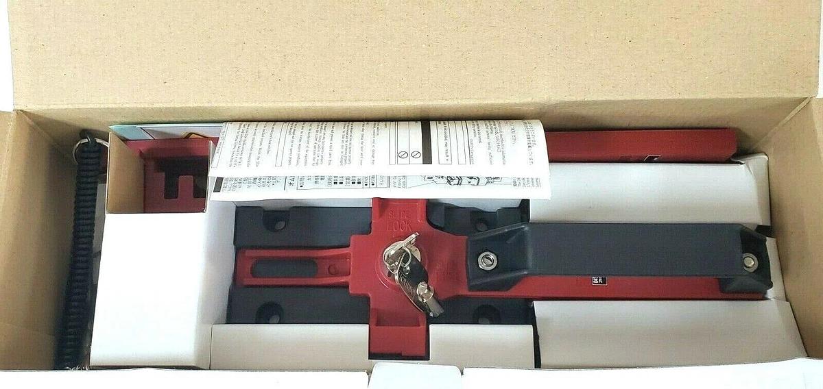Used NIB OMRON D4SL-NSK10-LK-03 GUARD LOCK SAFETY-DOOR SWITCH D4SLNSK10LK03