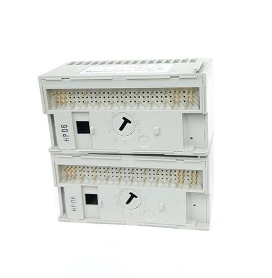 Used LOT OF 2 ALLEN BRADLEY 1794-OW8 SER. A FLEX 8 POINT DIGITAL OUTPUT MODULES