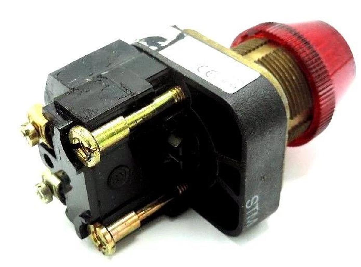 Used ALLEN BRADLEY 800T-P16 PILOT LIGHT, RED LENS, SER. T, 120V, 50/60HZ, 800TP16