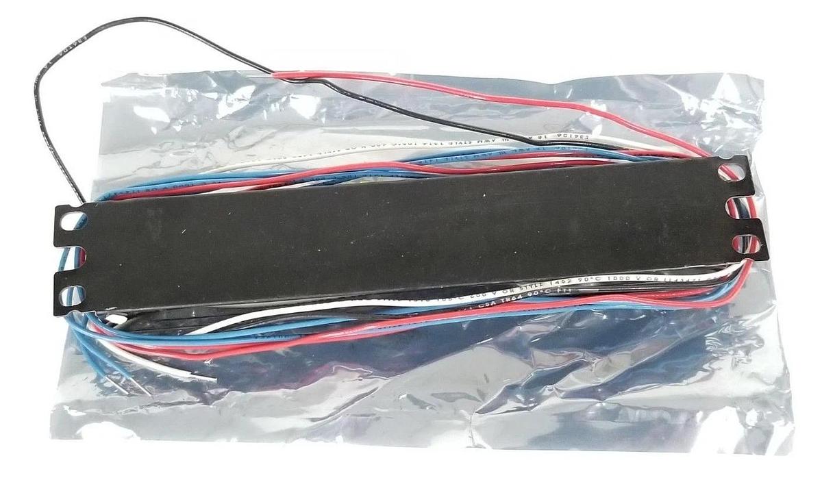 NEW MAGNETEK TRIAD B232I277L-A ELECTRONIC BALLAD 277V, 60HZ, B232I277LA