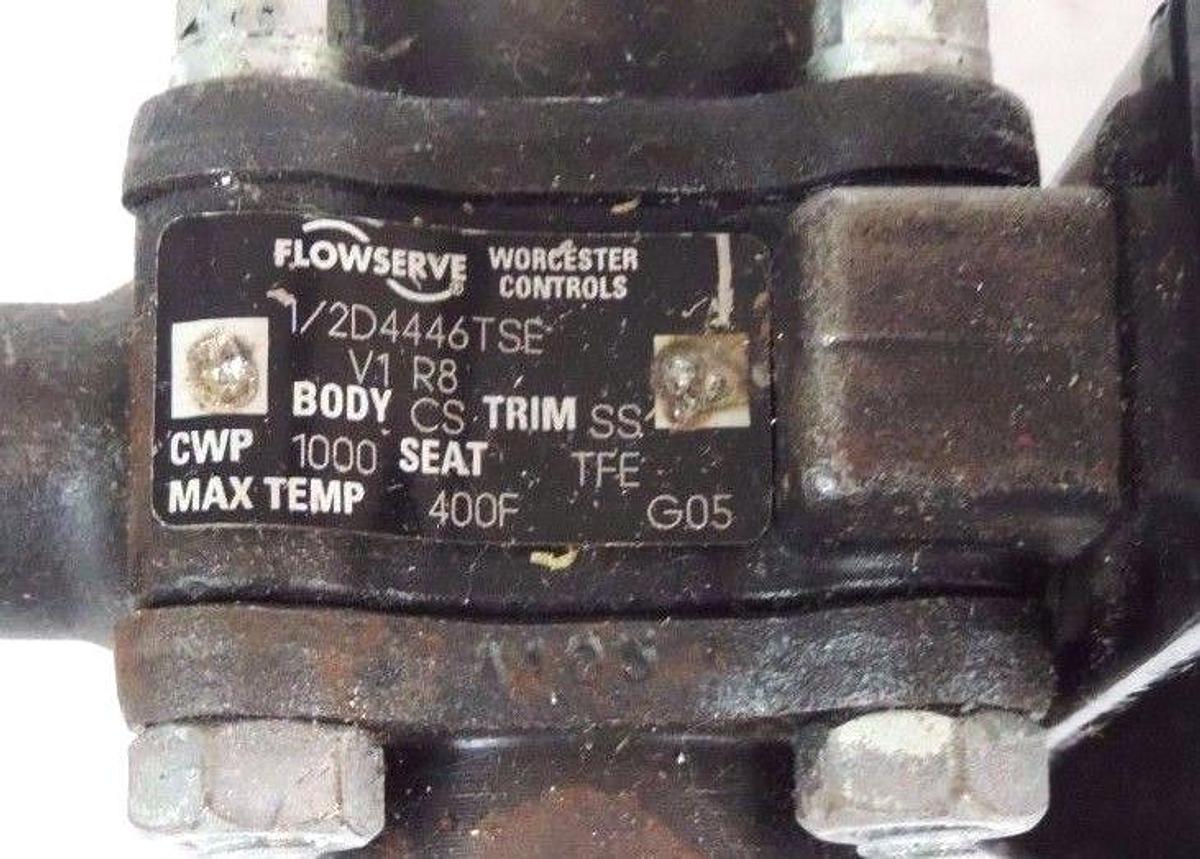 Used SERIES 39 PNUMATIC ACTUATOR MODEL 39 120PSI MAX W/ FLOWSERVE 1/2D4446TSE VALVE