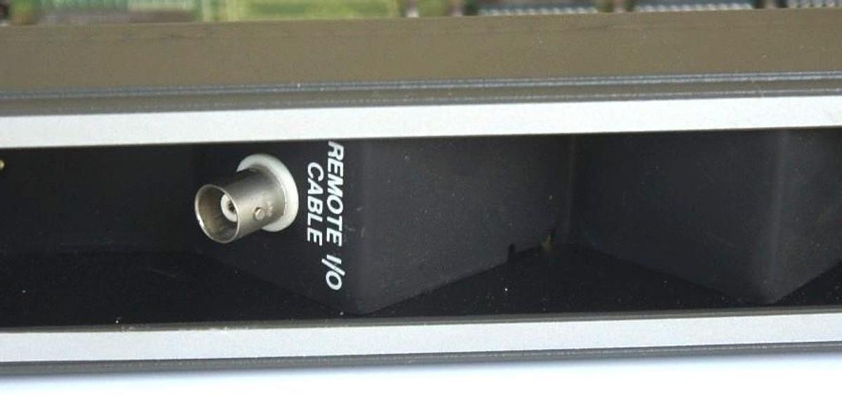 Used GOULD MODICON AS-S908-000 REMOTE I/O PROCESSOR SER B ASS908000