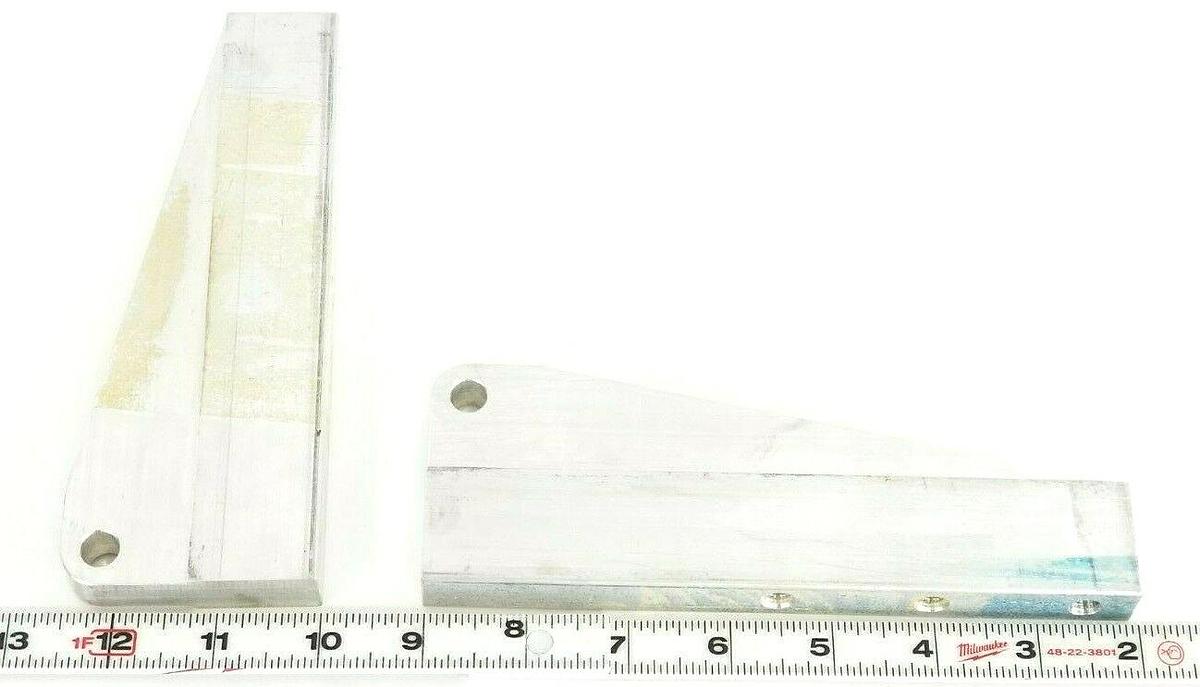 Used LOT OF 2 NEW GENERIC GGG2-4C1 RPR MOUNTING ARMS GGG24C1