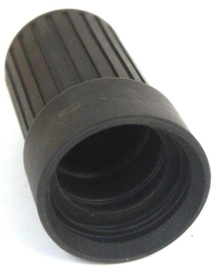 Used LOT OF 2 NIB HUBBELL 6018 LONG SEAL TITE COVER FOR STRAIGHT BLADE INSULGRIP CONN