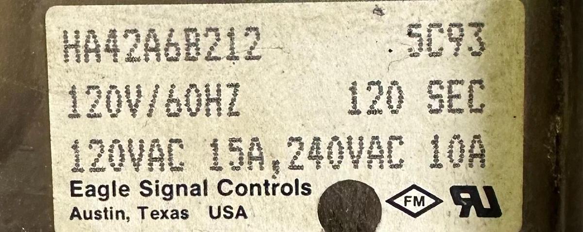 NEW EAGLE SIGNAL HA42A6B212 ELECTRIC RESET TIMER 120-SECONDS 120Vac/60Hz
