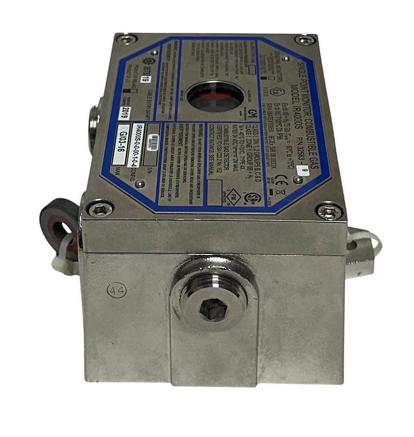 Used GENERAL MONITORS IR4000S GAS MONITOR IR4000S-0-0-00-1-0-4 / 32563-9 24VDC NSNP
