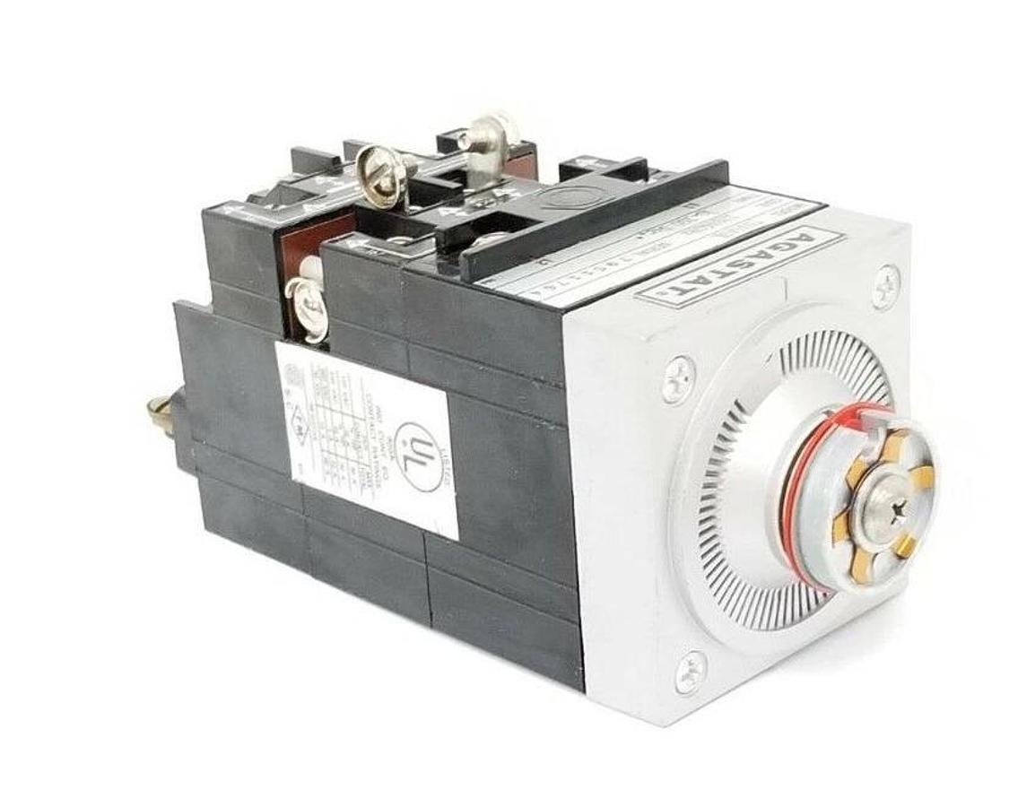 Used AGASTAT 7014ADL TIME DELAY RELAY 120V, 60HZ, 10-100 SEC.