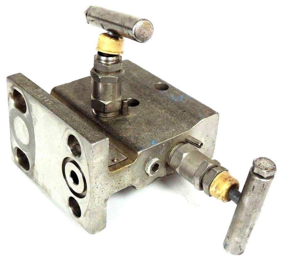 Used ANDERSON TYPE M4TPVIS-4 MANIFOLD VALVE ASSY 02.2550.661 BODY 316 TRIM 316