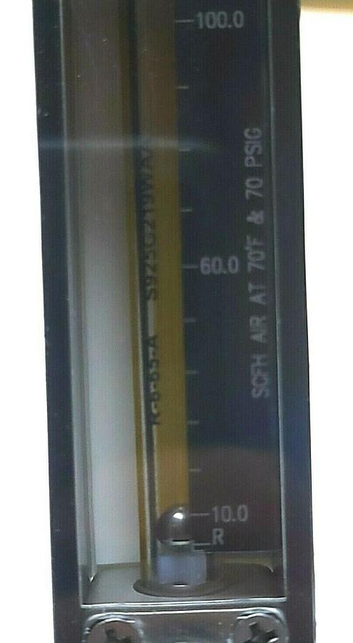 Used NEW BROOKS INSTRUMENTS 1350 SHO-RATE FLOW METER 1350EN2DCJV1A / 8800D3L2B1CA