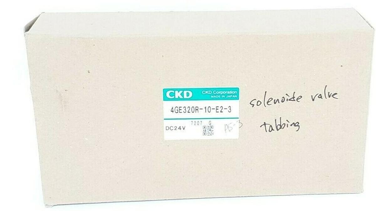Used NIB CKD 4GE320R-10-E2-3 VALVE ASSEMBLY 4GE320R10E23, DC24V
