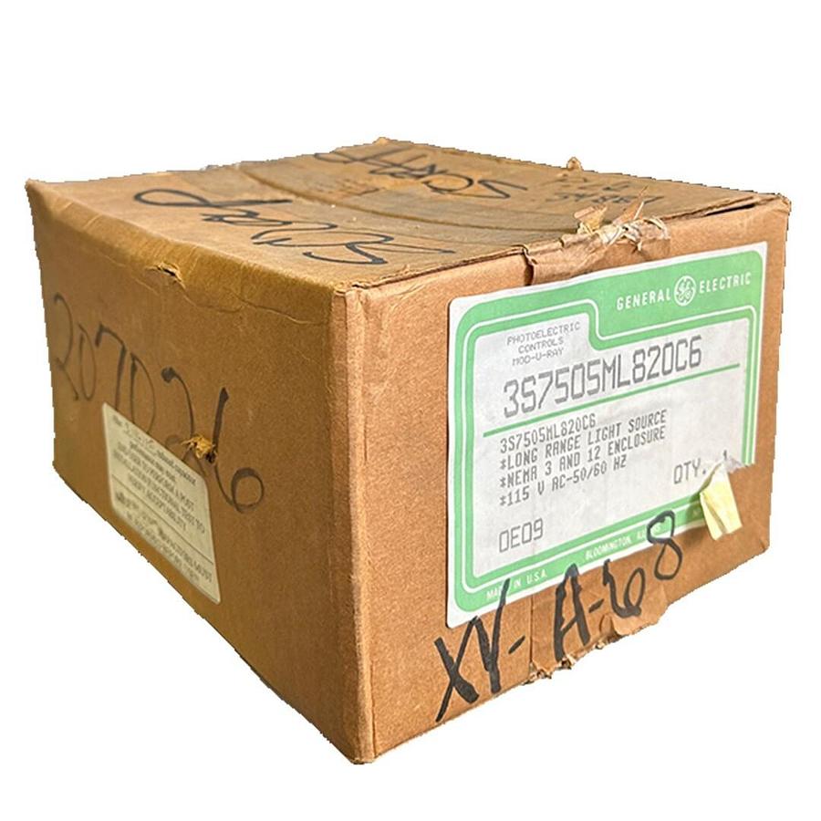 Used NEW GENERAL ELECTRIC 3S7505ML820C6 LONG RANGE LIGHT SOURCE 115Vac 50/60Hz