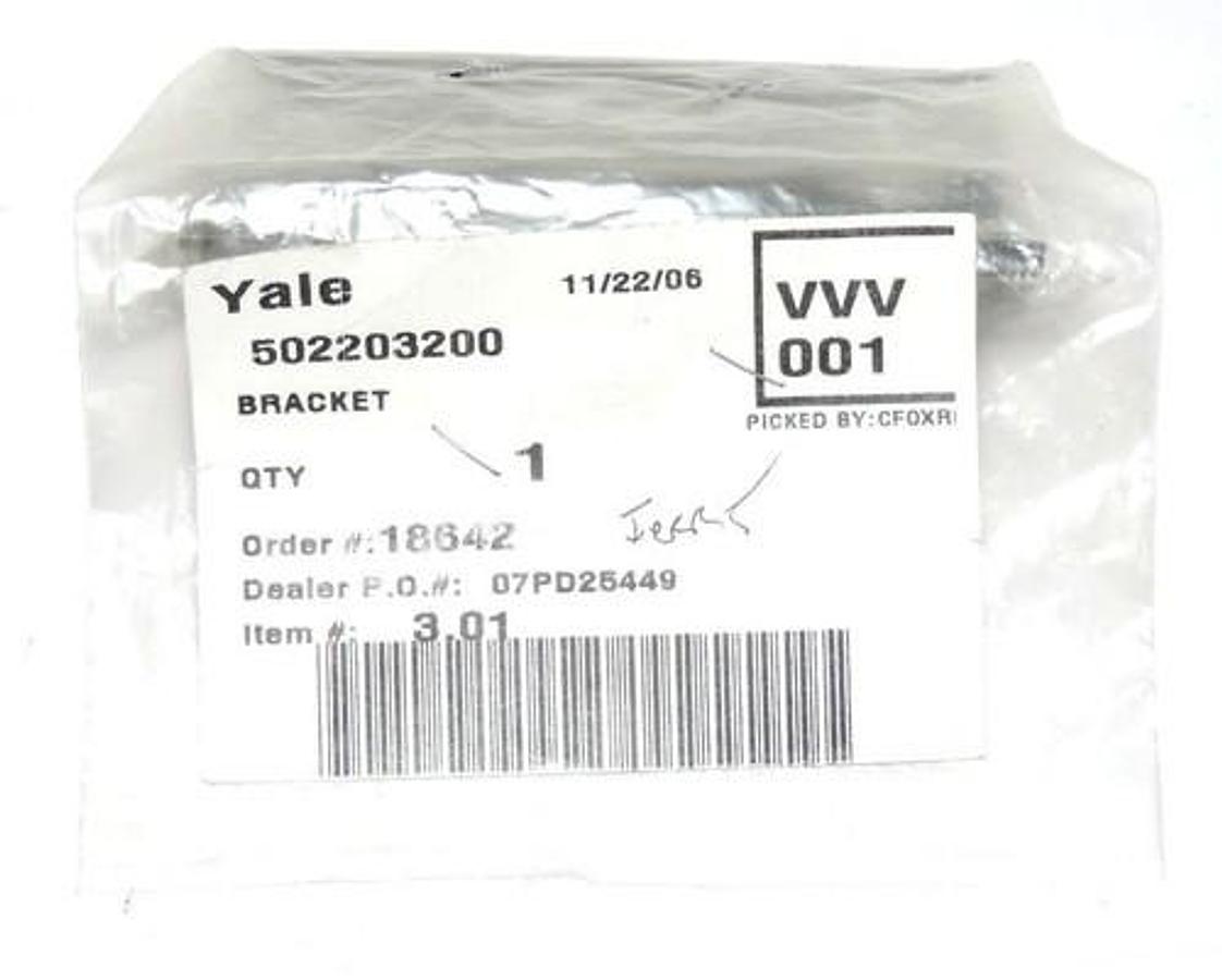 Used YALE 502203200 FORKLIFT BRACKET
