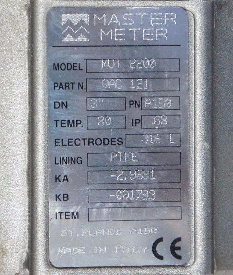 Used NEW MASTER METER MODEL: MC 208 P/N: QAZ 128 CONVERTER ELECTROMAGNETIC FLOW METER