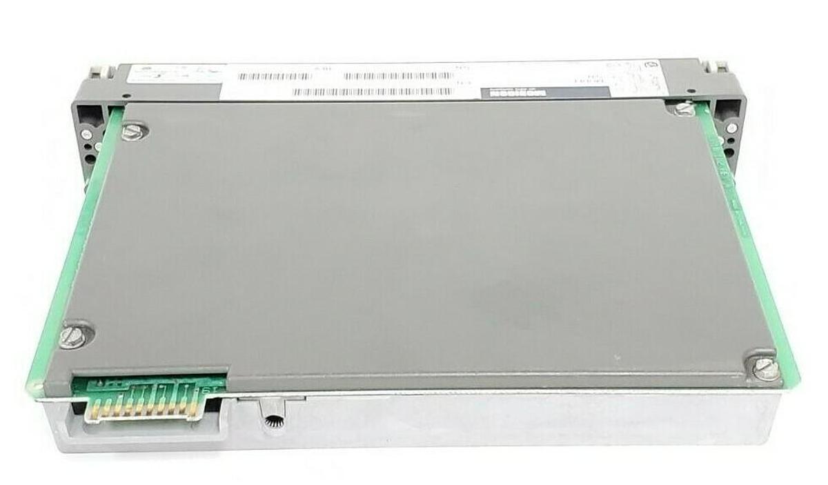 Used MODICON AS-B810-008 ISOLATED OUTPUT MODULE AS-B810-100 REV. A7 ASB810008