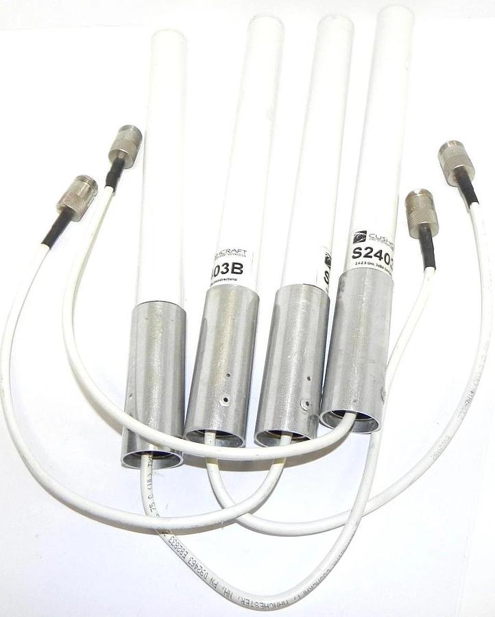 Used LOT OF 4 CUSHCRAFT S2403B OMNI-DIRECTIONAL ANTENNA 2.4 -2.5 GHz 3dBd