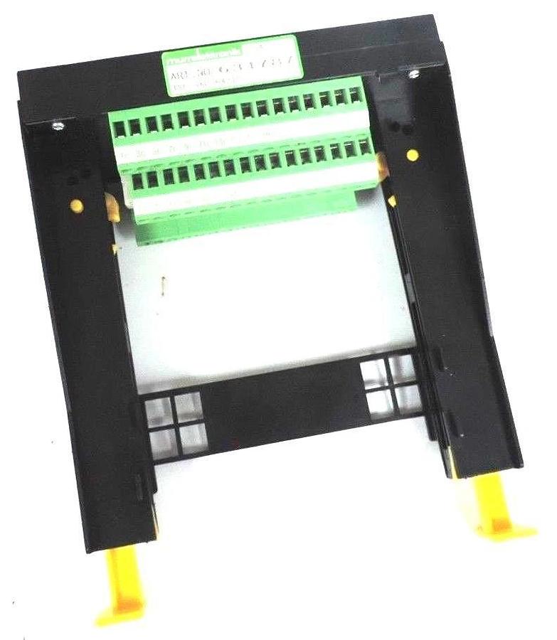 Used NIB MURR ELEKTRONIK 631787 EUROCARD HOLDER TYPE SKP-64IC