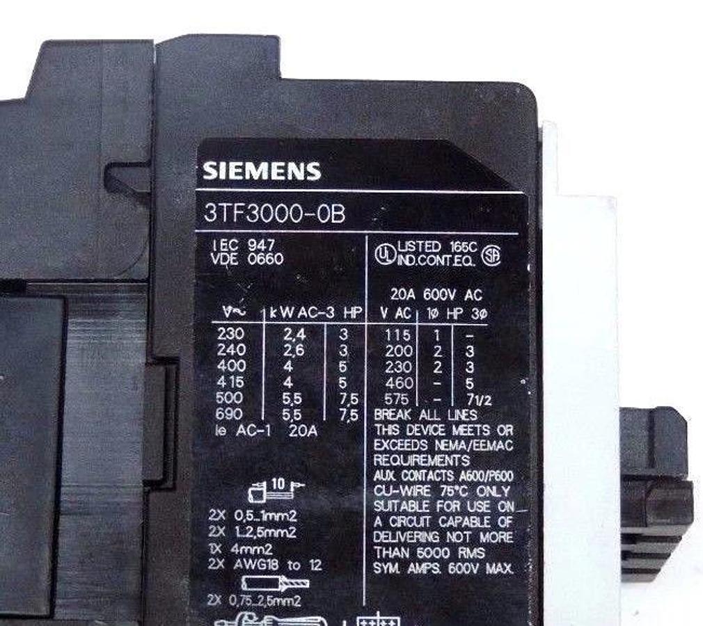 Used SIEMENS 3TF3-000-0BB4 CONTACTOR 20AMP 3POLE 24VDC 600VAC, 3TF3000-0B, 3TF30