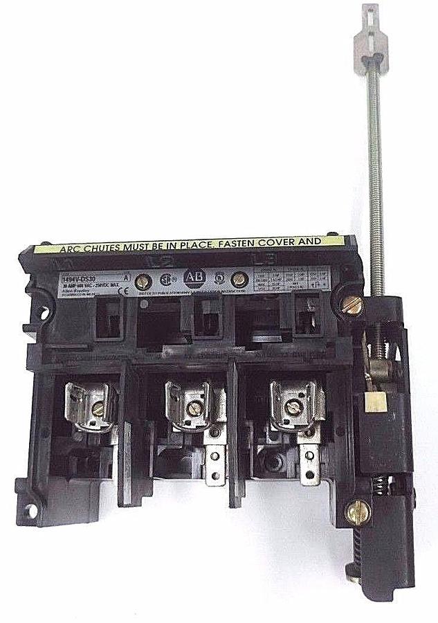 Used ALLEN BRADLEY 1494V-DS30 SER. A LINE TERMINAL GUARD RIGHT HAND 30AMP, 600VAC