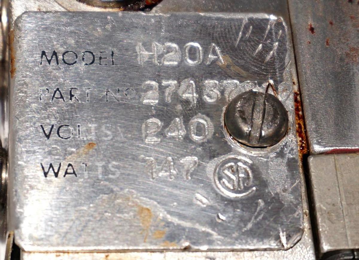 Used NORDSON 274373A HEAD MODEL: H20A 240V 147W