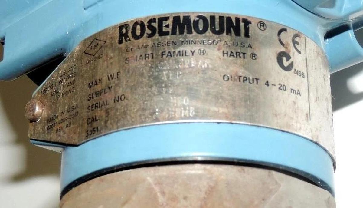 Used ROSEMOUNT 3051 CD2A23A1AB4E5M5 SMART TRANSMITTER W/ 03031-0193-0103 LCD METER