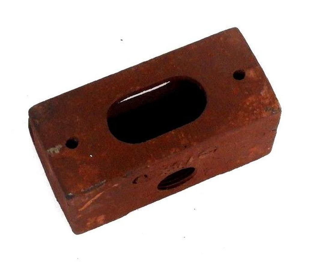 Used NEW COOPER X8381-1 FLANGE RECEPTACLE BASE 600V 25A, X83811